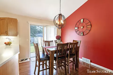 13185 Shutter Dr SE, Lowell, MI 49331 photo 8