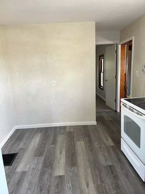 1126 Marshall Rd, Tekonsha, MI 49092 photo 10