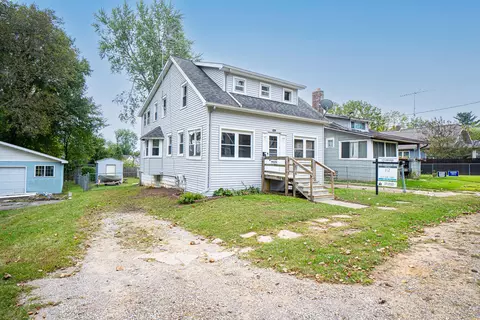 119 Avondale Ave, Jackson, MI 49203 photo 3