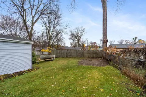 119 Avondale Ave, Jackson, MI 49203 photo 37