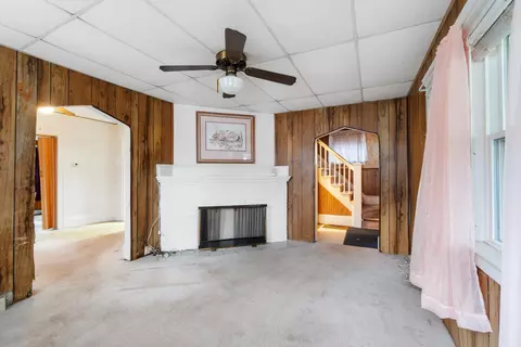 119 Avondale Ave, Jackson, MI 49203 photo 9