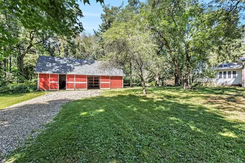 5765 Moore Rd, Tekonsha, MI 49092 photo 25