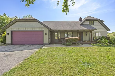 6238 145th Ave, Holland, MI 49423