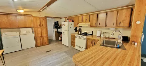 466 S Dowling, White Cloud, MI 49349 photo 23