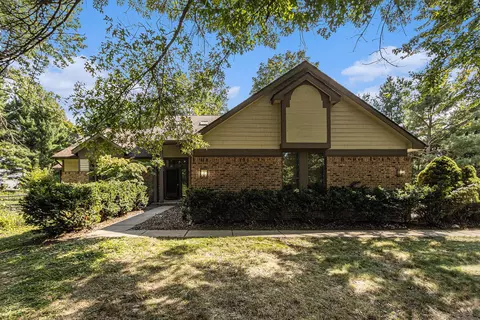 7145 Arbor Valley Ave, Kalamazoo, MI 49009