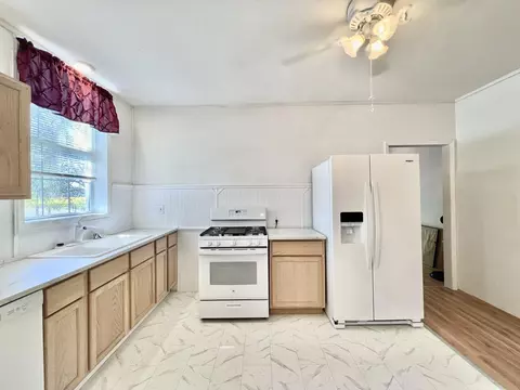 230 Mowry Ave, Bronson, MI 49028 photo 13
