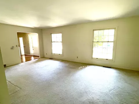 748 Wright Ln, Marshall, MI 49068 photo 6