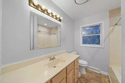2363 Windemere Dr, Jackson, MI 49202 photo 21