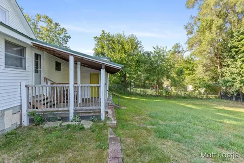 707 James St, Belding, MI 48809 photo 17