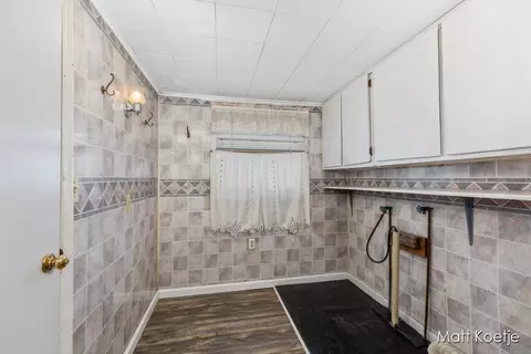 707 James St, Belding, MI 48809 photo 10