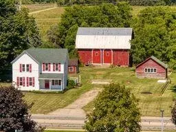 7978 W County Farm Rd, Greenville, MI 48838