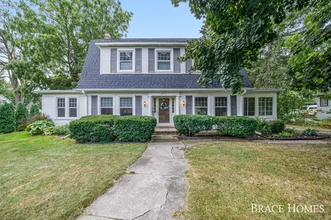 2015 Gratiot Ave, Saginaw, MI 48602