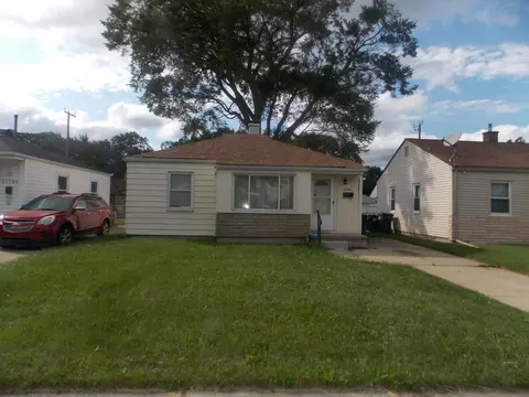 17741 Hanna St, Melvindale, MI 48122