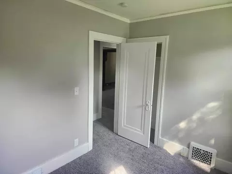 8280 Jackson Ave, Warren, MI 48089 photo 13