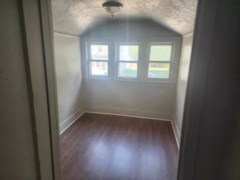 8280 Jackson Ave, Warren, MI 48089 photo 27