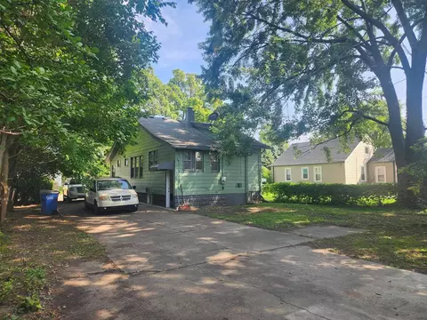 8280 Jackson Ave, Warren, MI 48089 photo 5