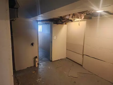 8280 Jackson Ave, Warren, MI 48089 photo 35