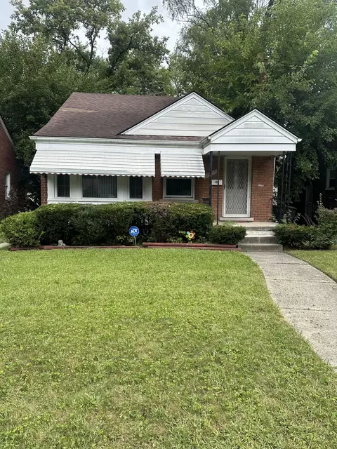 20520 Biltmore St, Detroit, MI 48235