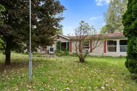 3625 E South St, Jackson, MI 49201 photo 4