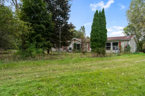 3625 E South St, Jackson, MI 49201 photo 3