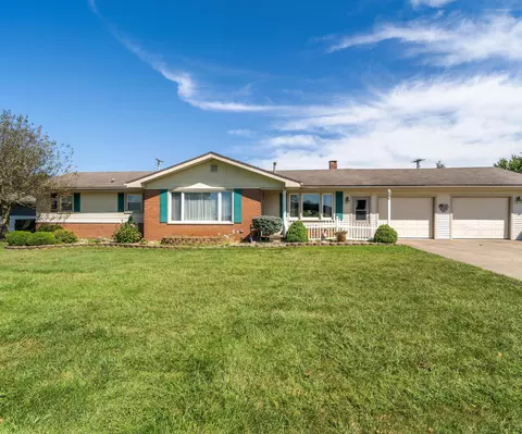 429 River Rd, Coldwater, MI 49036