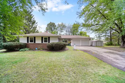 14170 Erie Rd, Albion, MI 49224