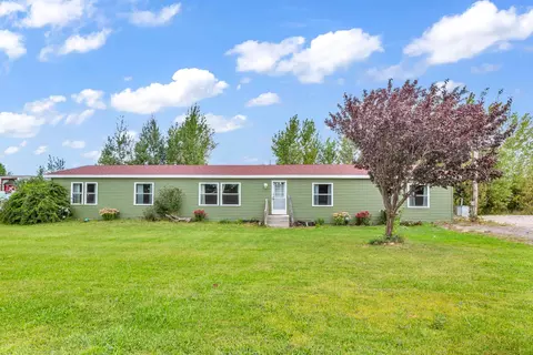 20880 W Trufant Rd, Pierson, MI 49339
