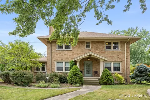 2260 Burton St SE, Grand Rapids, MI 49506