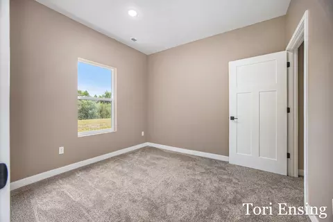 1881 S Derby Rd, Sidney, MI 48885 photo 11