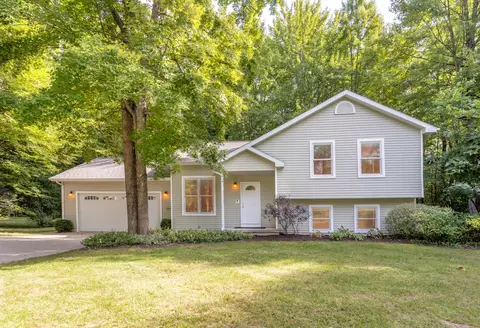19046 Joslin Cir, Big Rapids, MI 49307
