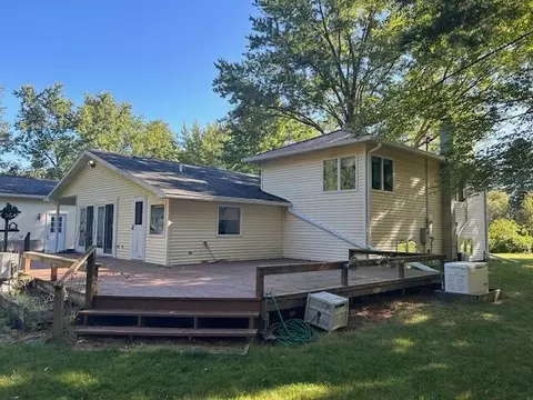 420 S Webber St, Mecosta, MI 49332