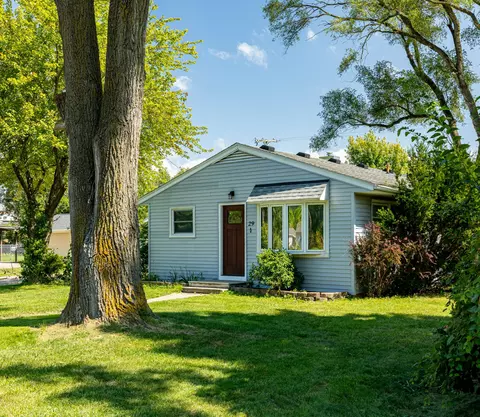 29 Oregon St, Ypsilanti, MI 48198