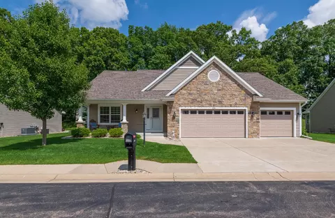 1250 Gulf Breeze Ct #36, Portage, MI 49002
