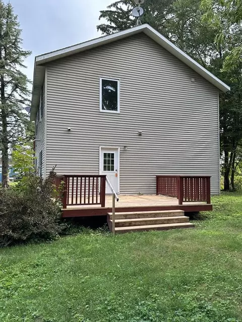 2461 Lakeside Dr, Stanton, MI 48888 photo 8