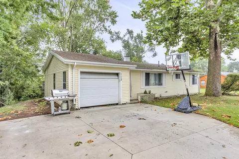 113 Second St, Jackson, MI 49203 photo 3