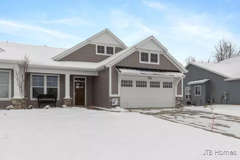 7555 Brook Villa Pl #11, Allendale, MI 49401