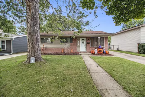 30934 Avondale St, Westland, MI 48186
