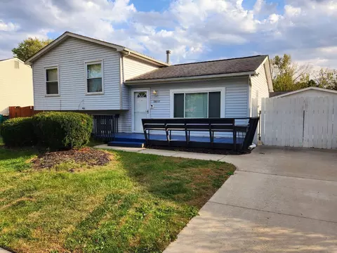 28517 Leroy St, Romulus, MI 48174 photo 4