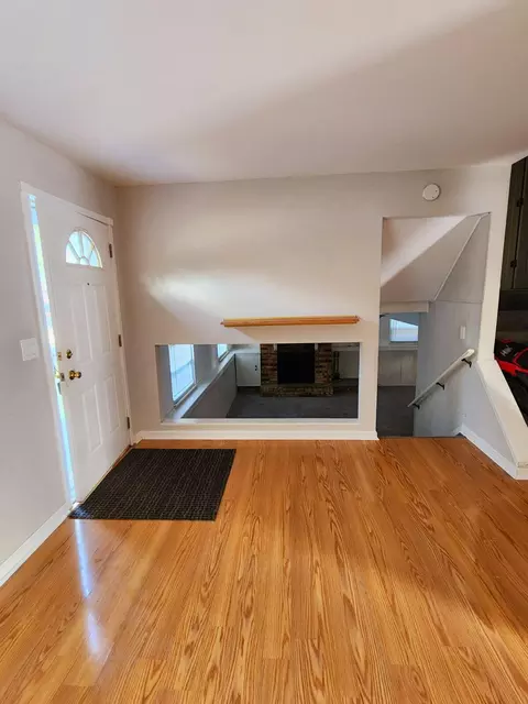 28517 Leroy St, Romulus, MI 48174 photo 24