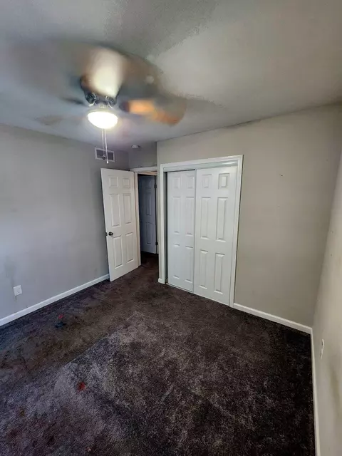 28517 Leroy St, Romulus, MI 48174 photo 17