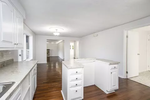 10060 N Riverview Dr, Plainwell, MI 49080 photo 19