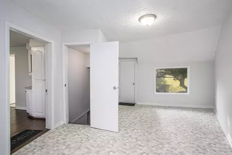 10060 N Riverview Dr, Plainwell, MI 49080 photo 21