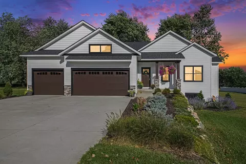 13068 Paine Ave, Sparta, MI 49345