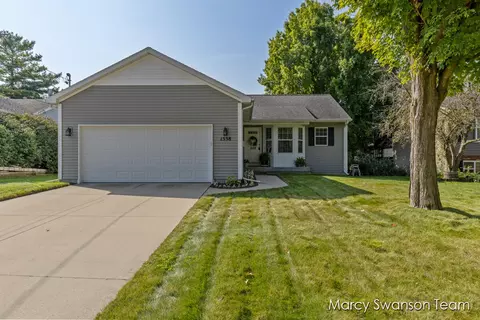 1558 40th St SW, Wyoming, MI 49509
