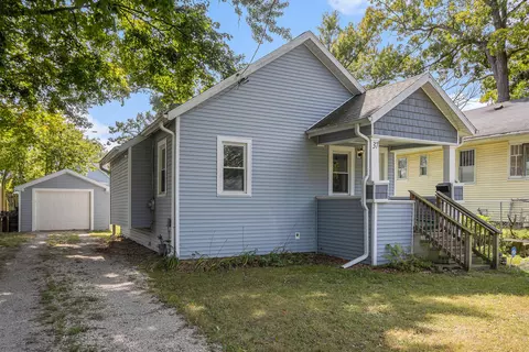 37 Burr St, Battle Creek, MI 49015