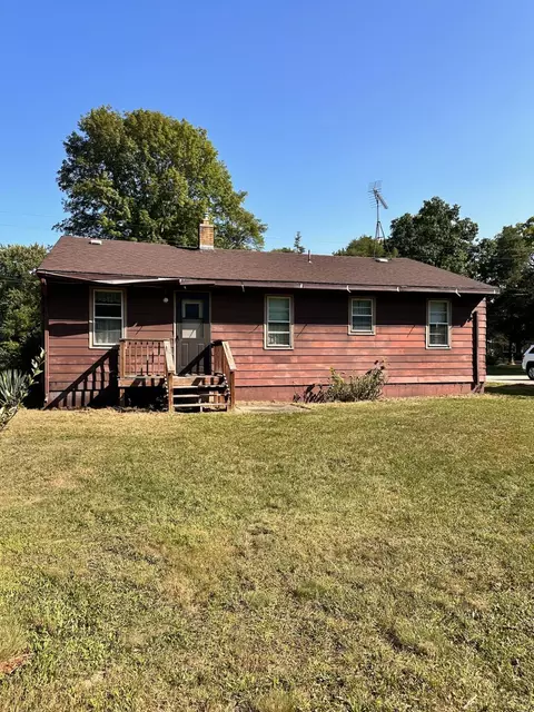 578 105th Ave, Plainwell, MI 49080 photo 3
