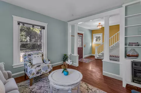 907 W Morrell St, Jackson, MI 49203 photo 3