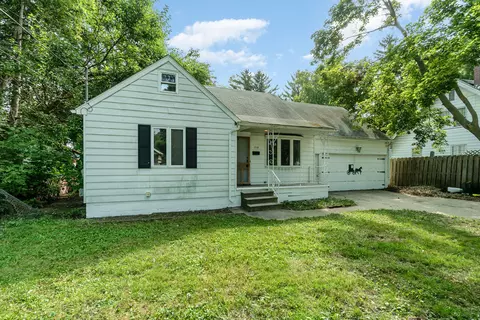 1518 Delaware St, Saginaw, MI 48602