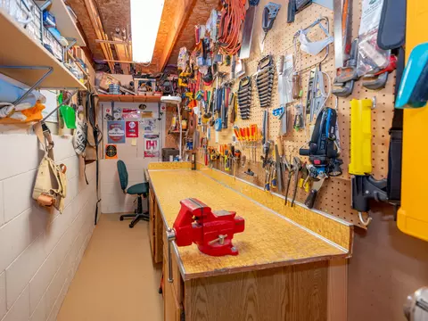 9374 E Arrowhead Dr, Scotts, MI 49088 photo 35