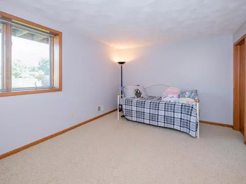 9374 E Arrowhead Dr, Scotts, MI 49088 photo 32